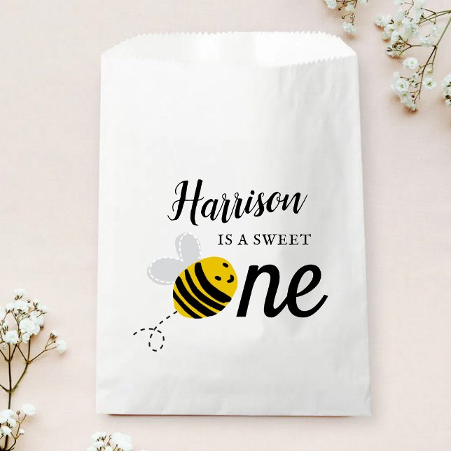 Sweet Little Honey Bee 1st Birthday Party Favour Bag (Creator Uploaded)