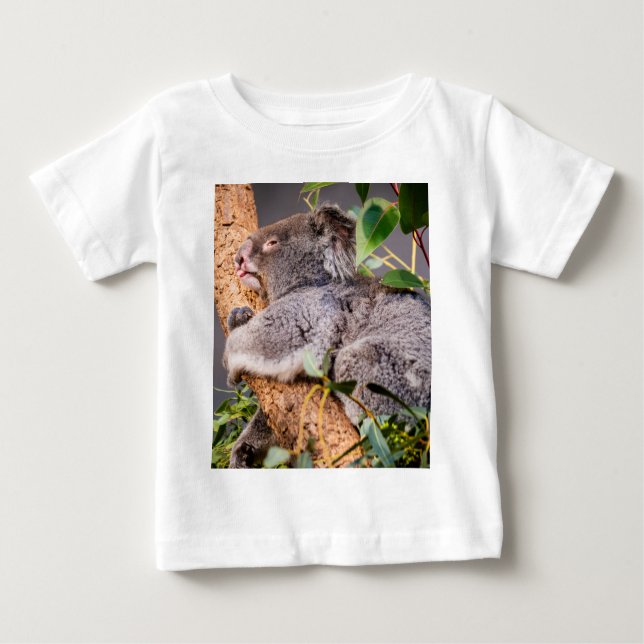 Sweet little koala baby T-Shirt (Front)