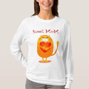 Sweet Mum, funny cat in love. T-shirt