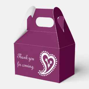 Sweet Paisley Hearts in Wine Favour Box