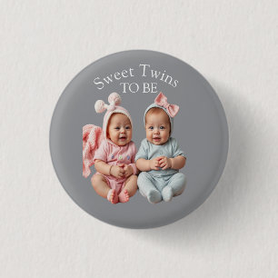 Sweet Twins in Coordinated Pastels 3 Cm Round Badge