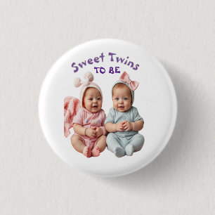 Sweet Twins in Coordinated Pastels 3 Cm Round Badge