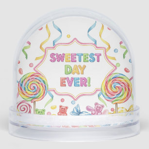 Sweetest Day, by Natasha Us   Snowglobe