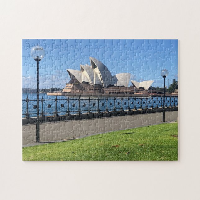 sydney opera house green jigsaw puzzle (Horizontal)