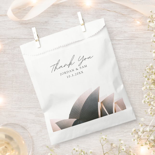 Sydney Wedding Favour Opera House Thank You Photo Bag (Clipped)
