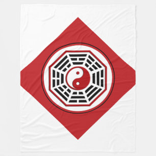 Symbol PaKua / yin & yang / I Ging red black Fleece Blanket