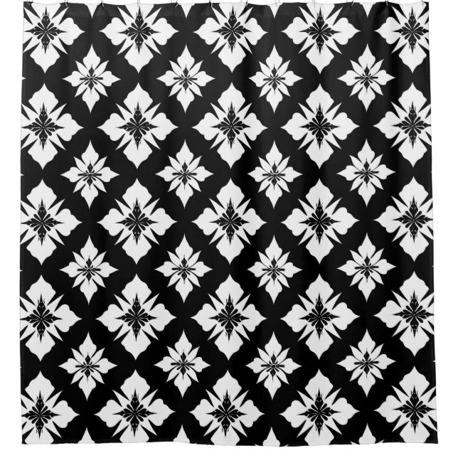 Symmetrical pattern shower curtain (Front)