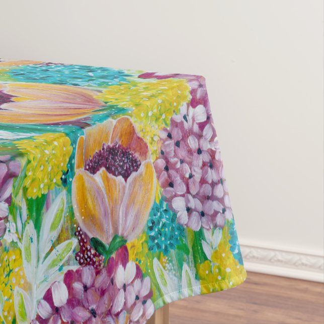 Symphony Hydrangea Poppy Floral Tablecloth (In Situ)