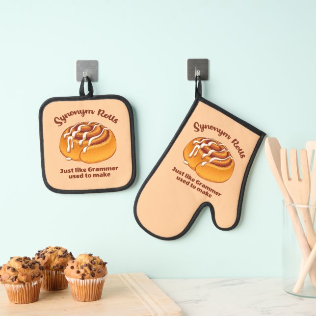 Synonym Rolls Just Like Grammer Used To Make Oven Mitt & Pot Holder Set (Insitu(Hanging))