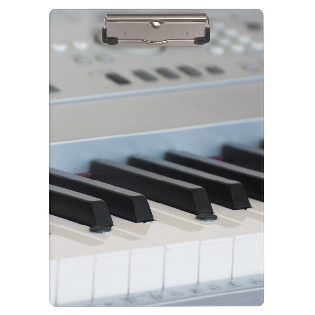 Synthesizer keyboard clipboard (Front)