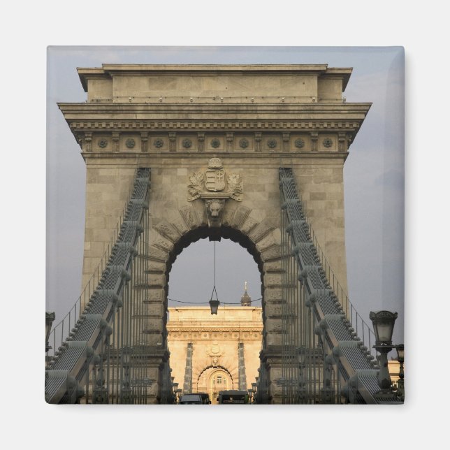 Szechenyi lanchid Szechenyi Chain Bridge), Magnet (Front)