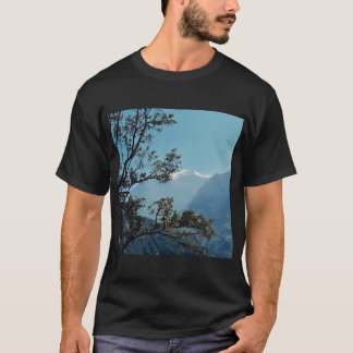 T-shirt featuring snowy peaks