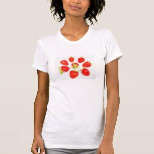 T-shirt Muster aus acht Erdbeeren