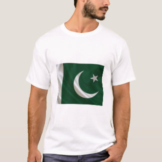 T-Shirt with Pakistani Flag