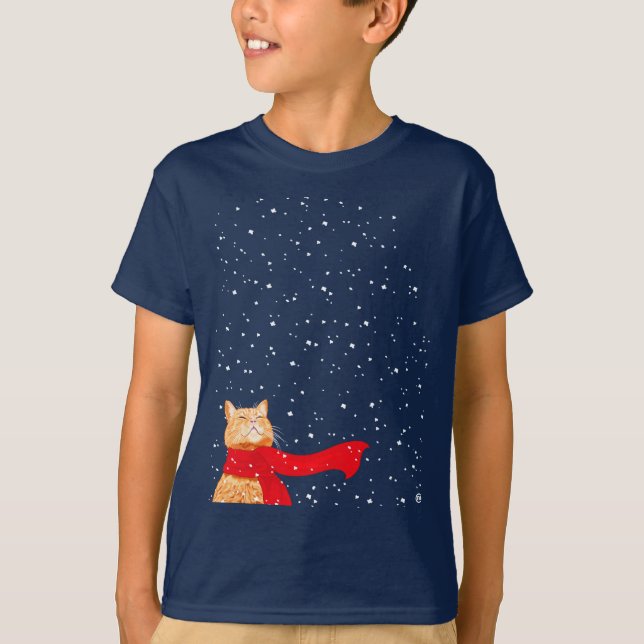 Tabby loves Snow T-Shirt (Front)