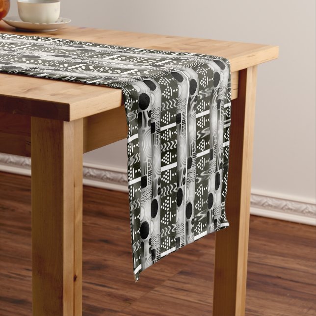 Table Runner (In Situ)