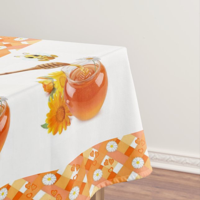 Tablecloth Honey Bee (In Situ)