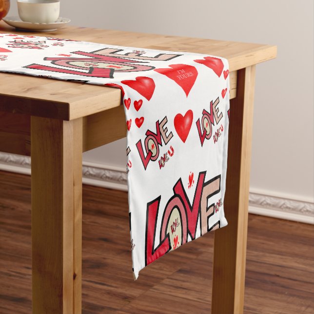 Tablecloth Runner Valentines (In Situ)