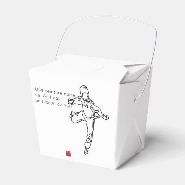 TAEKWONDO DWICHAGI back kick 2 Favour Box (Front Side)