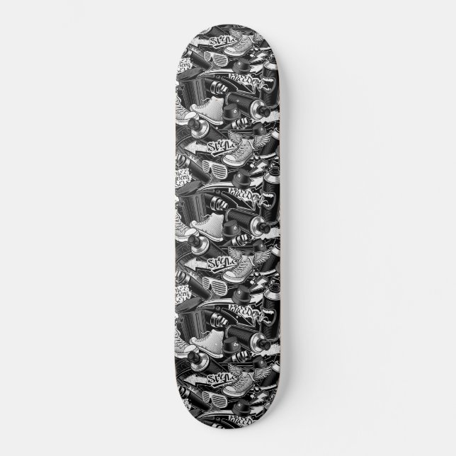 Tag Grafitti Patterned Skateboard (Front)