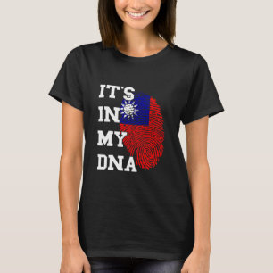 Taiwan It's In My DNA Taiwanese Pride Taiwanese Ro T-Shirt