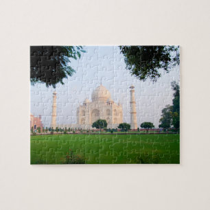 Taj Mahal at sunrise one of the wonders of the Jigsaw Puzzle