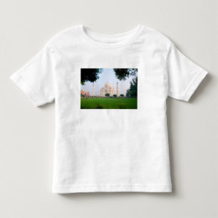 Taj Mahal at sunrise one of the wonders of the Toddler T-Shirt