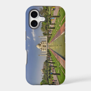 Taj Mahal mausoleum / Agra, India 2