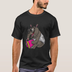 Tapir Reading Book Animal Librarian Vintage T-Shirt