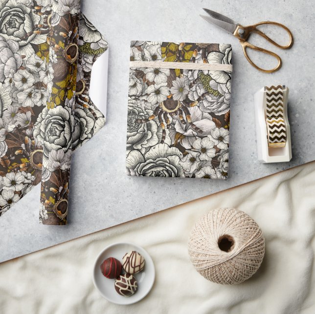 Tarantula garden 2 wrapping paper (Crafts)