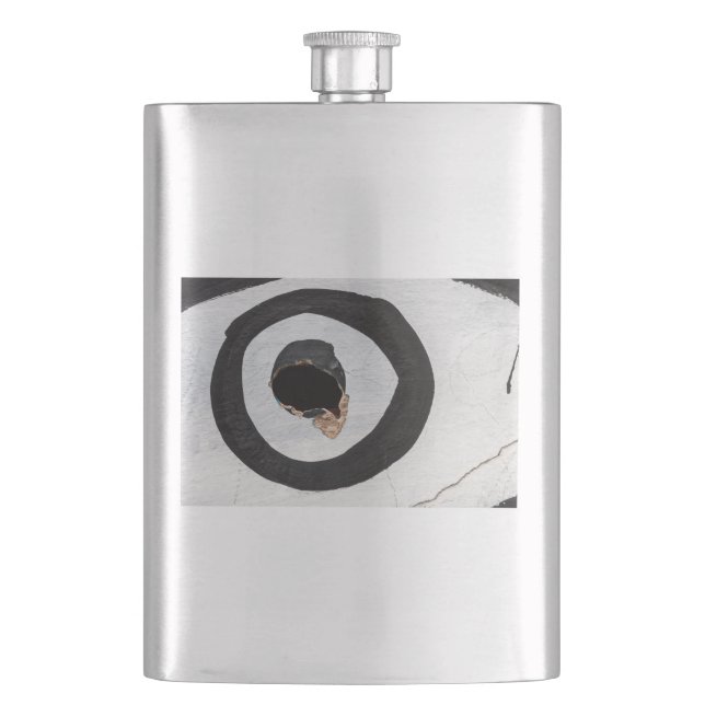 target tears up hip flask (Front)