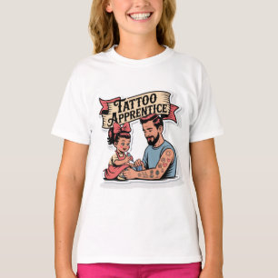 Tattoo Apprentice – Cute Cartoon Dad & Daughter T-Shirt