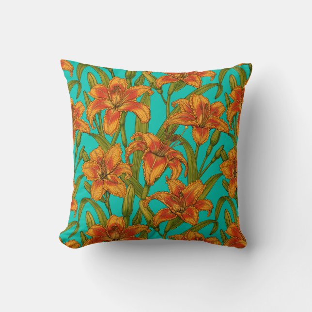 Tawny dailily flowers cushion (Front)