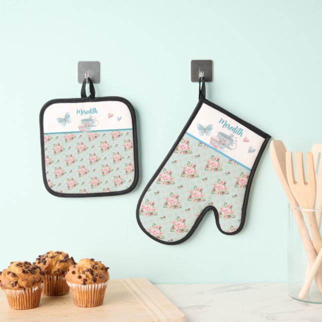 Tea and Cupcake Time Personalised   Oven Mitt & Po Pot Holder Set (Insitu(Hanging))