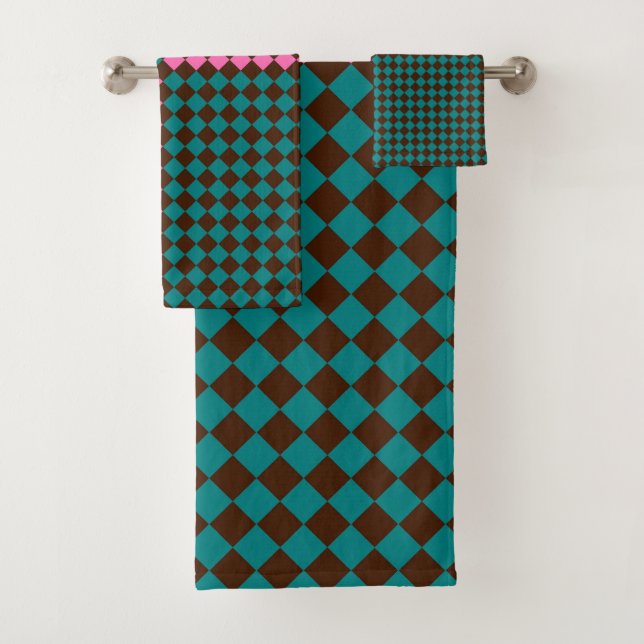 Teal Pink Brown Chequered Diamond Pattern Bath Towel Set (Insitu)