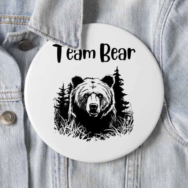 Team Bear 6 Cm Round Badge (In Situ)