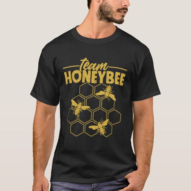 Team Bee Fun Beekeeper Beekeeping Apiary Honey Gra T-Shirt (Front)