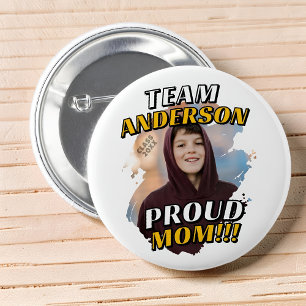 Team [Last Name] Proud Mom Graduation Photo 6 Cm Round Badge