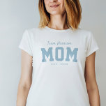 Team mum sporty simple personalised blue T-Shirt<br><div class="desc">Designed to coordinate with the Lea Delaveris Design tailgate baby shower collection, this team mum shirt is a perfect gift for a new mum or mum to be. Also great to wear to the baby shower, this sporty t-shirt design features a "team name" in blue script, along with a bold...</div>