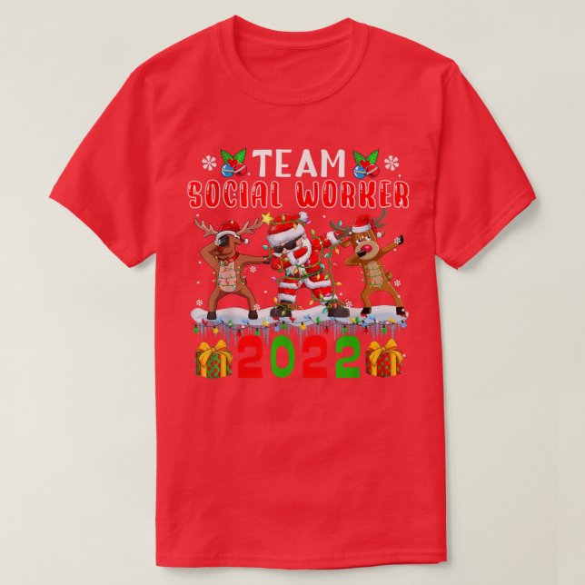 Team Social Worker 2022 Xmas Lights Dabbing Reinde T-Shirt (Design Front)