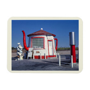 Teapot Dome gas station, Zillah, Washington Retro Magnet
