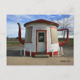 Teapot gas Station- Zillah, Washington Postcard