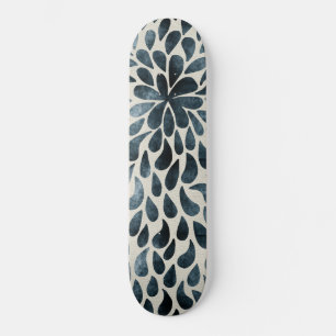 Teardrop Petals Skateboard