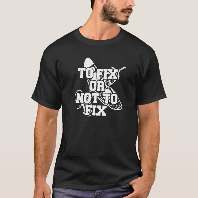 Technician   Engineer Aircraft Mechanic   T-Shirt (Front)