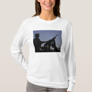 Technician manning an M240 machine gun in Iraq T-Shirt