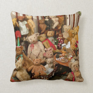 Teddy Bears Collectors Paradise Cushion