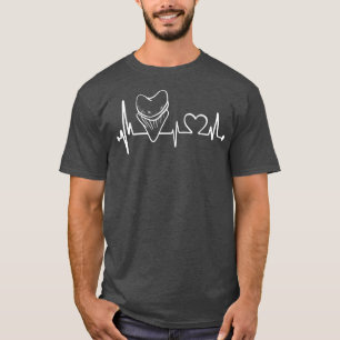 Teeth Heartbeat Megalodon Tooth Hunter Shark Fossi T-Shirt