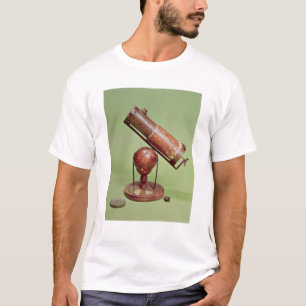 Telescope belonging to Sir Isaac Newton  1671 T-Shirt