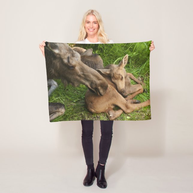 Tender Mother Moose Fleece Blanket (In Situ)