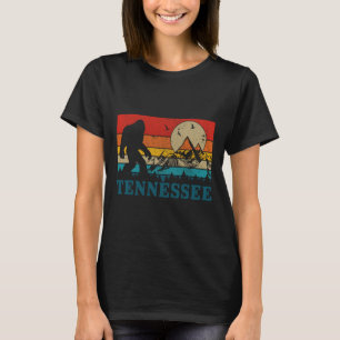 Tennessee Bigfoot Vintage Mountains Nashville Hiki T-Shirt